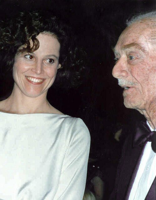 Sylvester "Pat" Weaver